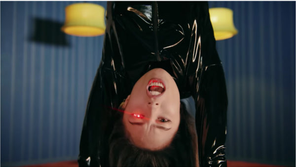 Valkyrae hanging down in MGK Corpse Music video